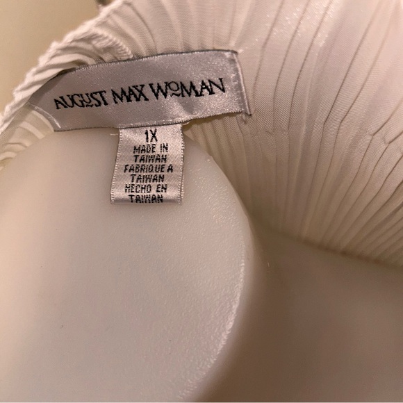 Vintage August Max Woman Sleeveless Blouse - Picture 9 of 12